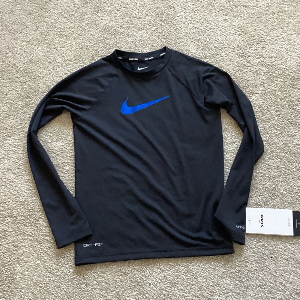 Nike Men's Long Sleeve Black and Blue Tee